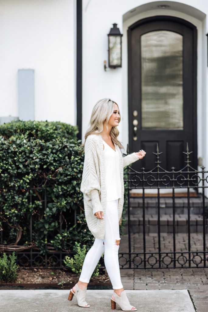 How To Style All White for Fall – Champagne & Chanel